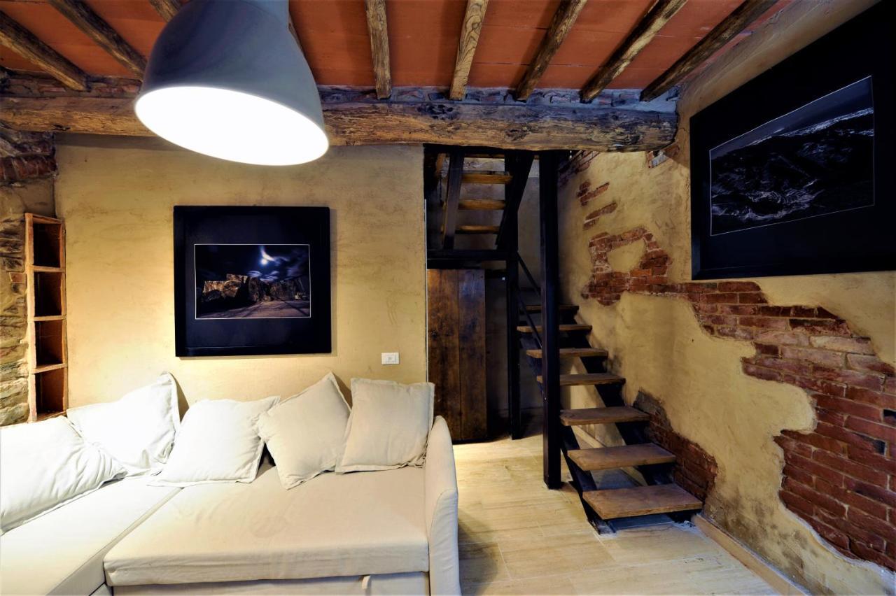 Incantevole Casa Sul Fiume, Relax E Natura Ai Piedi Della Alpi Apuane Massa  Exterior foto